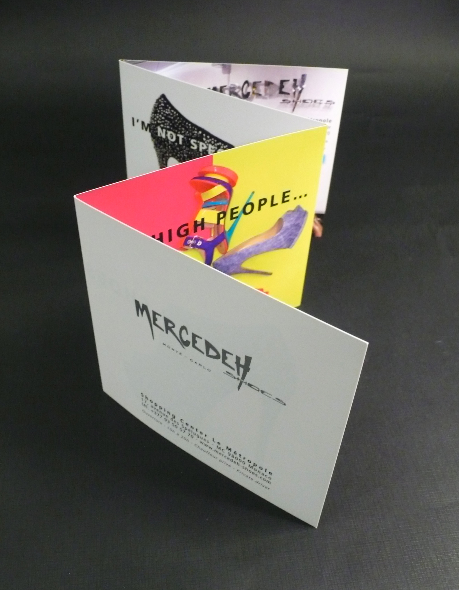 Mercedeh shoes - Agence Colibri, Design, Publicité, Web - Réalisation d'un document Séries limitées pour le Grand Prix  - 2