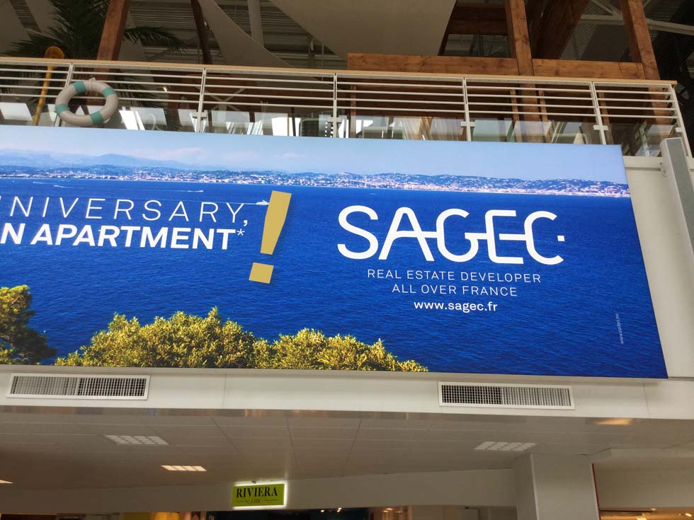 Sagec - Sagec - Agence Colibri, Design, Publicité, Web - Colibri - Conception de panneaux affichés à l'Aéroport Nice Côte d'Azur - 2